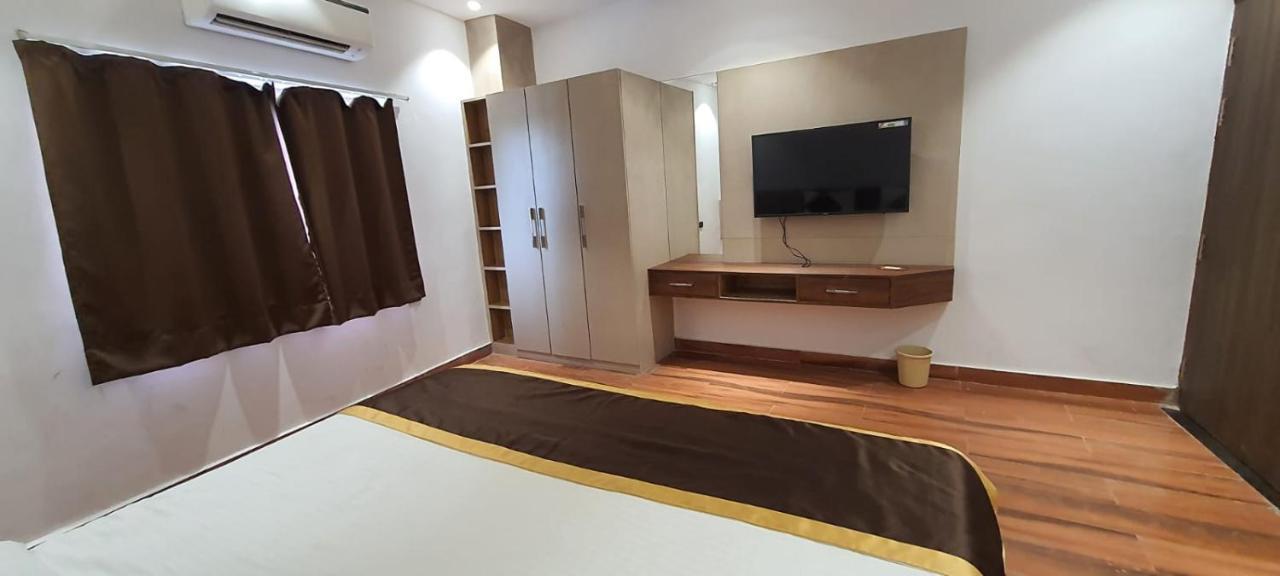 לקנאו Hotel Citrus מראה חיצוני תמונה