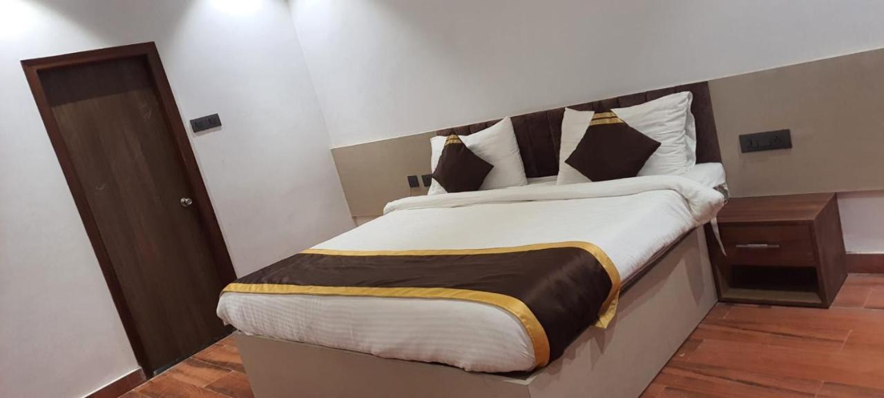 לקנאו Hotel Citrus מראה חיצוני תמונה
